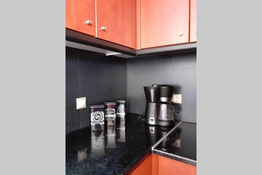Filippos Acharnes Elegance Apartment Екстериор снимка
